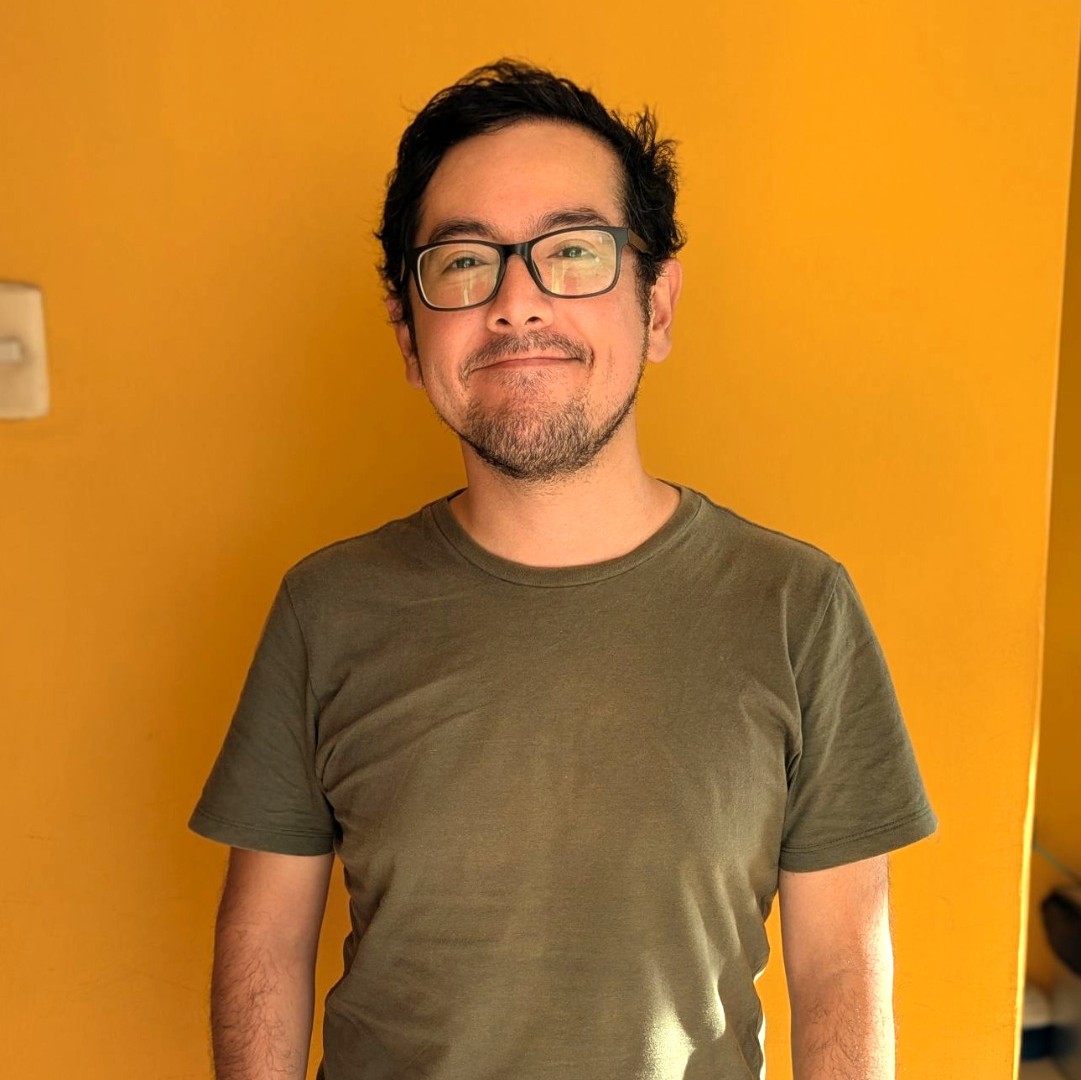 Lucio Seikei Cámara Yoshimoto