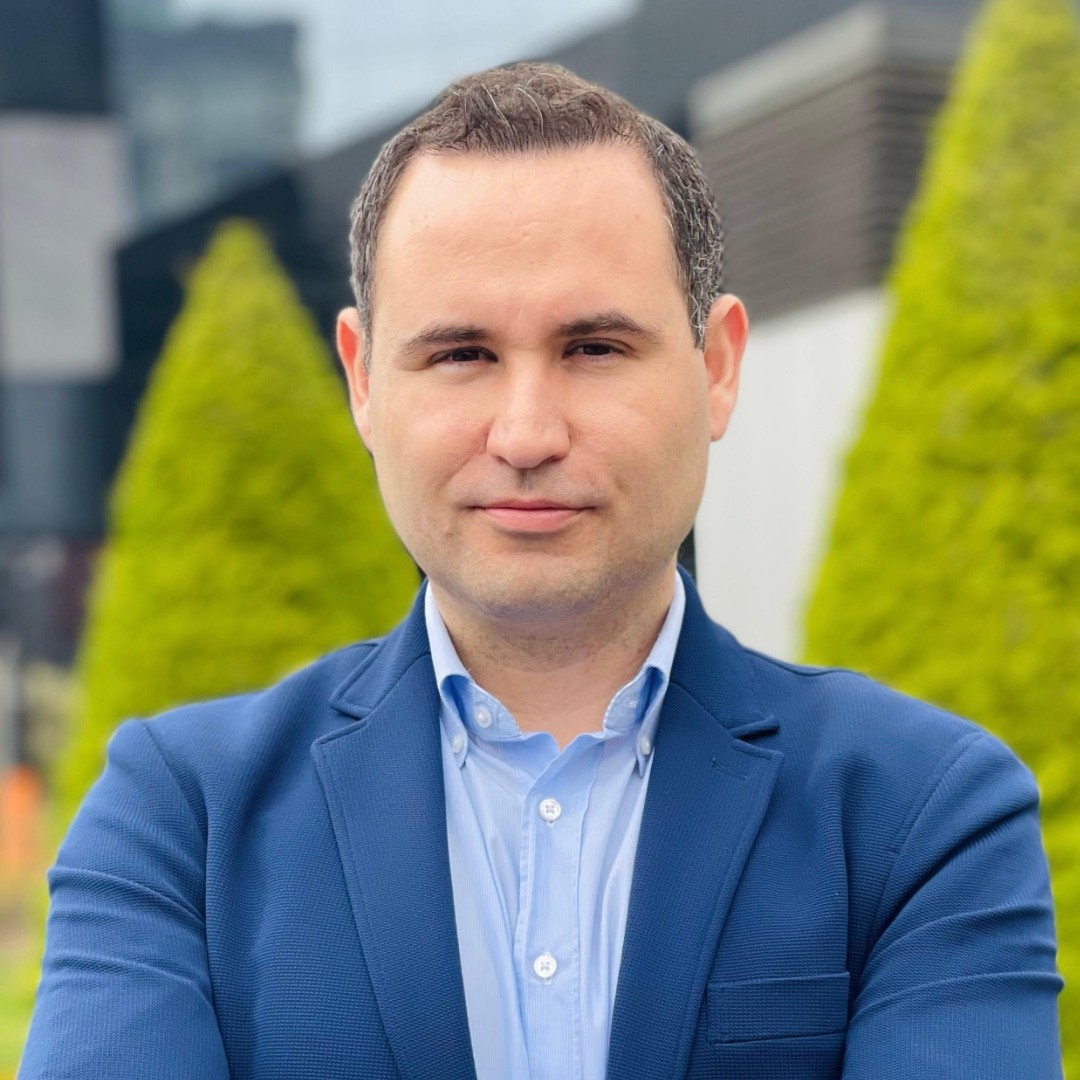 Oscar Melo-Vega Angeles